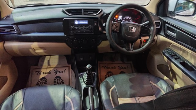 Second-hand 2023 Tata Altroz XZ CNG for sale in New Delhi-10