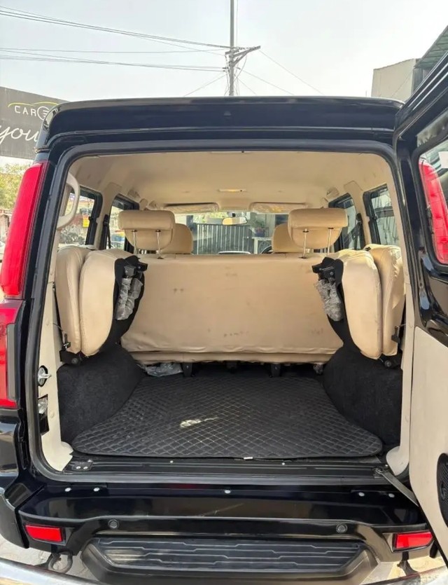 Second-hand 2023 Mahindra Scorpio S 11 BSVI for sale in Jaipur-10