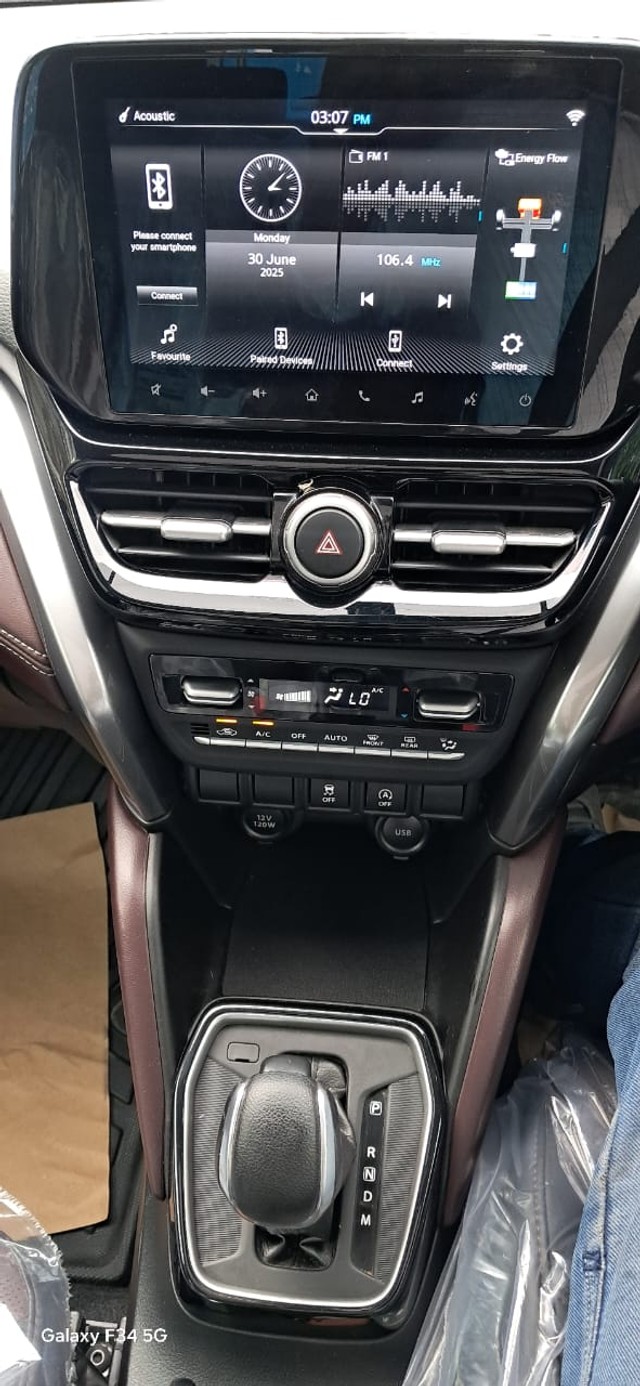 Second-hand 2024 Maruti Grand Vitara Alpha Plus Hybrid CVT for sale in New Delhi-12