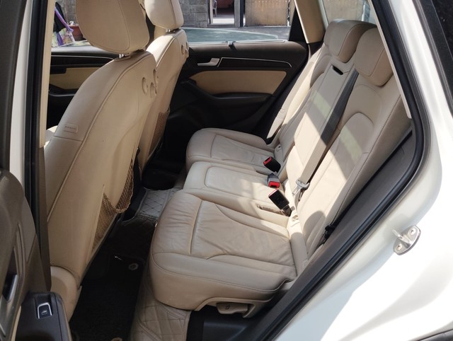 Second-hand 2017 Audi Q5 30 TDI quattro Premium for sale in New Delhi-8