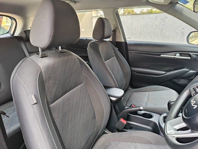 Second-hand 2023 Kia Seltos HTK for sale in Ludhiana-12