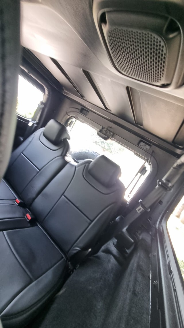 Second-hand 2024 Mahindra Thar LX Hard Top AT for sale in New Delhi-17