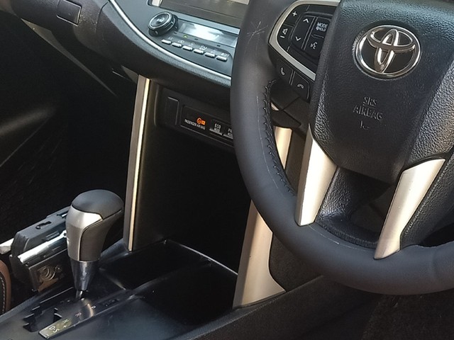 Second-hand 2018 Toyota Innova Crysta 2.8 ZX AT BSIV for sale in New Delhi-9