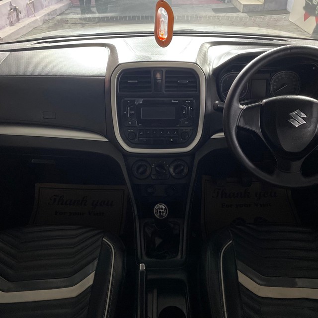 Second-hand 2018 Maruti Vitara Brezza VDi for sale in Jaipur-16
