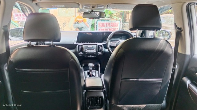 Second-hand 2022 Kia Sonet GTX Plus Turbo DCT DT for sale in New Delhi-6