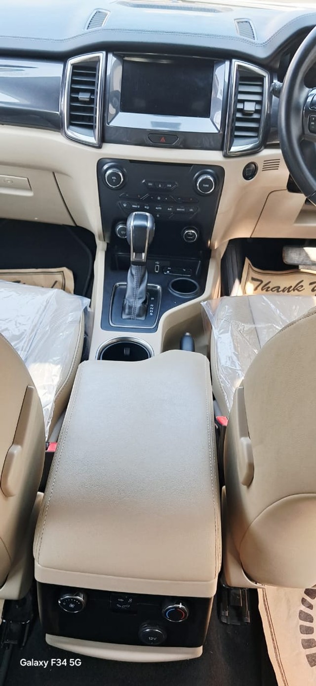Second-hand 2020 Ford Endeavour Titanium Plus 4X2 for sale in New Delhi-7