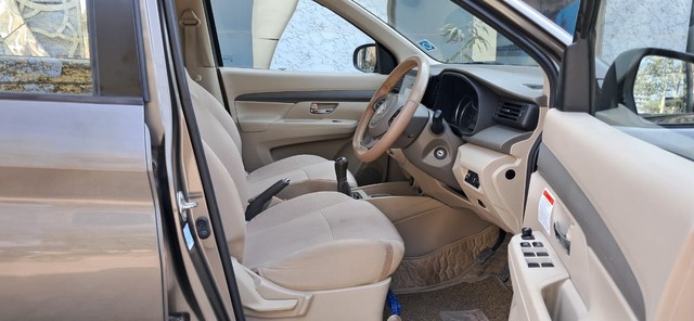 Second-hand 2023 Maruti Ertiga VXi (O) CNG for sale in New Delhi-14