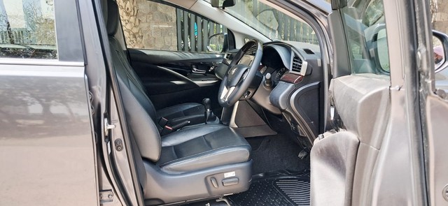 Toyota Innova Crysta 2.4 ZX 7 STR Second-hand 2021 Toyota Innova Crysta 2.4 ZX 7 STR for sale in New Delhi-12