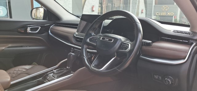 Second-hand 2024 Jeep Meridian Limited Opt 4x4 AT for sale in New Delhi-7