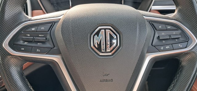 Second-hand 2022 MG Hector Sharp CVT for sale in New Delhi-7