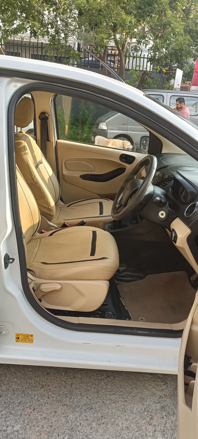 Second-hand 2018 Ford Aspire 1.2 Ti-VCT Titanium for sale in Bangalore-10