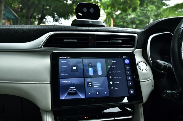 Second-hand 2023 MG Astor Sharp CVT BSVI for sale in Kolkata-9