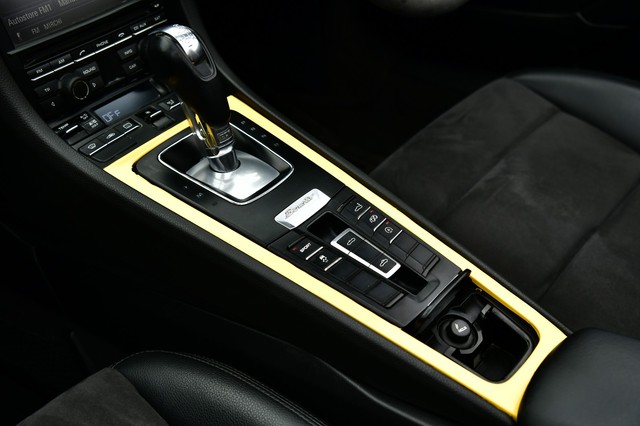 Second-hand 2015 Porsche Boxster S for sale in Kolkata-16