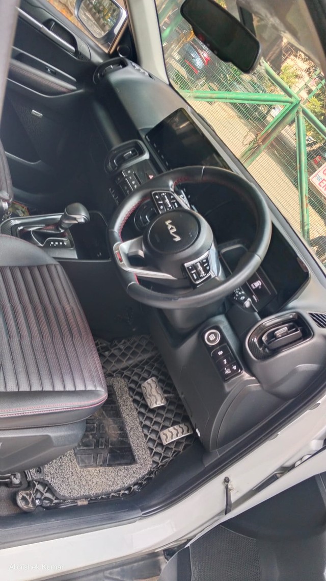 Second-hand 2022 Kia Sonet GTX Plus Turbo DCT DT for sale in New Delhi-16