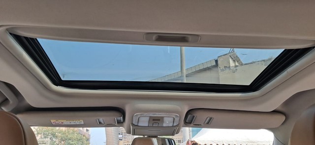 Second-hand 2019 Mahindra XUV500 W11 AT BSIV for sale in New Delhi-7