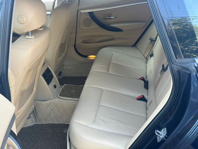 Second-hand 2017 BMW 3 Series 330i GT Luxury Line for sale in New Delhi-18