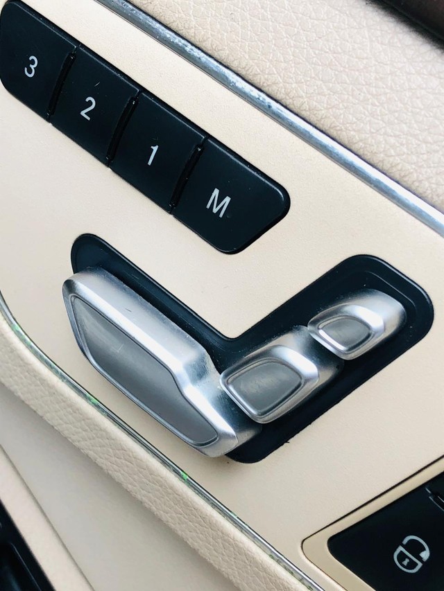 Second-hand 2014 Mercedes-Benz E-Class E 200 for sale in Mumbai-8