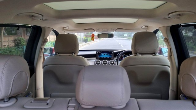 Second-hand 2021 Mercedes-Benz GLC 220d 4MATIC for sale in New Delhi-17