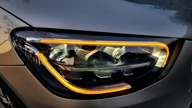 Second-hand 2022 Mercedes-Benz GLC 200 for sale in New Delhi-6