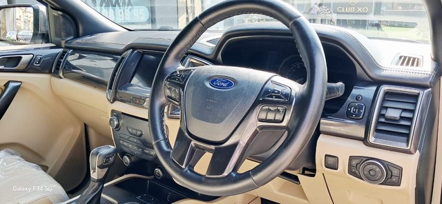 Second-hand 2020 Ford Endeavour Titanium Plus 4X2 for sale in New Delhi-3