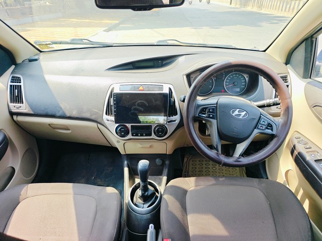 Hyundai i20 Sportz 1.4 CRDi Second-hand 2013 Hyundai i20 Sportz 1.4 CRDi for sale in Pune-6