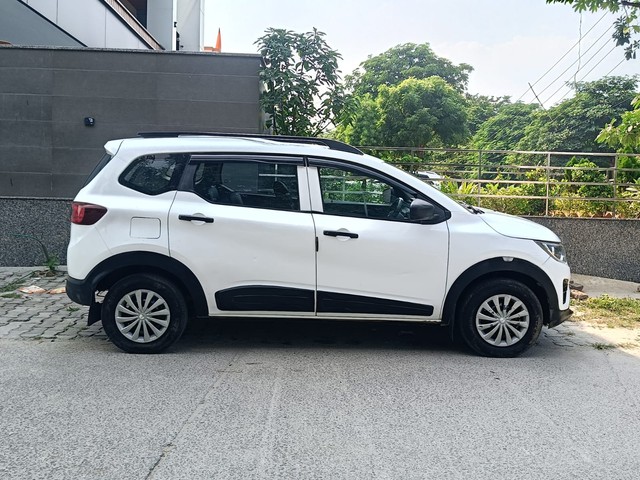 Second-hand 2021 Renault Triber RXE BSVI for sale in Faridabad-1