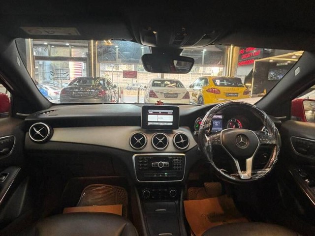 Second-hand 2015 Mercedes-Benz GLA Class 200 for sale in Nashik-6