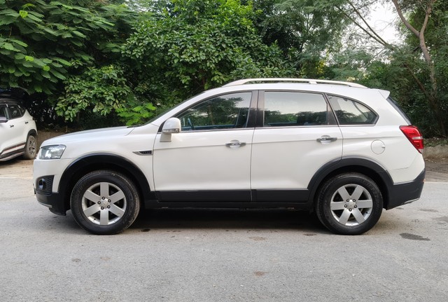 Second-hand 2015 Chevrolet Captiva 2.2 AT AWD for sale in New Delhi-3