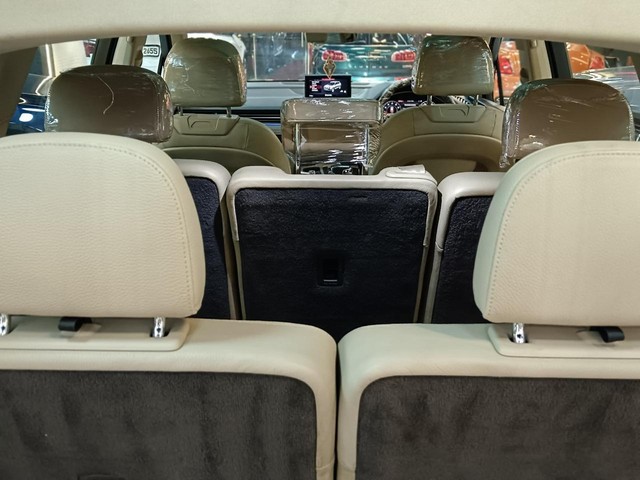Second-hand 2016 Audi Q7 45 TDI Quattro Premium Plus for sale in Nashik-9