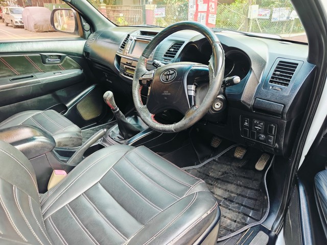 Second-hand 2015 Toyota Fortuner 4x2 Manual for sale in Pune-8