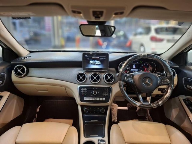 Second-hand 2019 Mercedes-Benz GLA Class 200 Sport for sale in Nashik-6