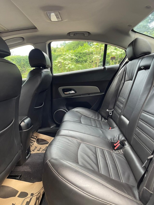 Second-hand 2016 Chevrolet Cruze LTZ AT for sale in New Delhi-12