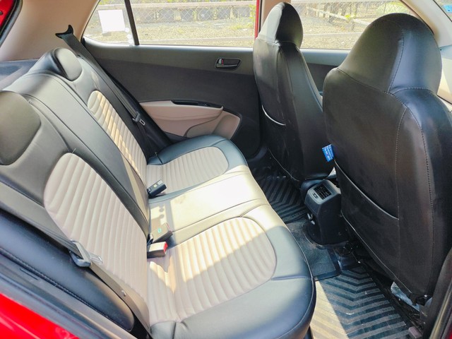 Second-hand 2018 Hyundai Grand i10 1.2 Kappa Magna AT for sale in Pune-5