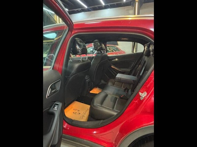 Second-hand 2015 Mercedes-Benz GLA Class 200 for sale in Nashik-8