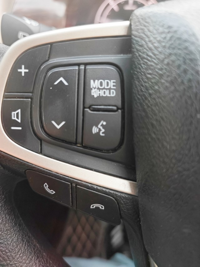 Second-hand 2021 Toyota Innova Crysta 2.4 G 7 STR for sale in New Delhi-10