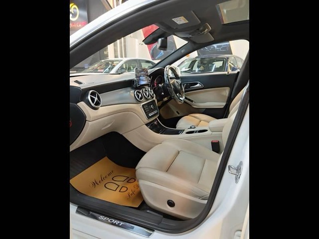 Second-hand 2019 Mercedes-Benz CLA 200 CGI Sport for sale in Nashik-10