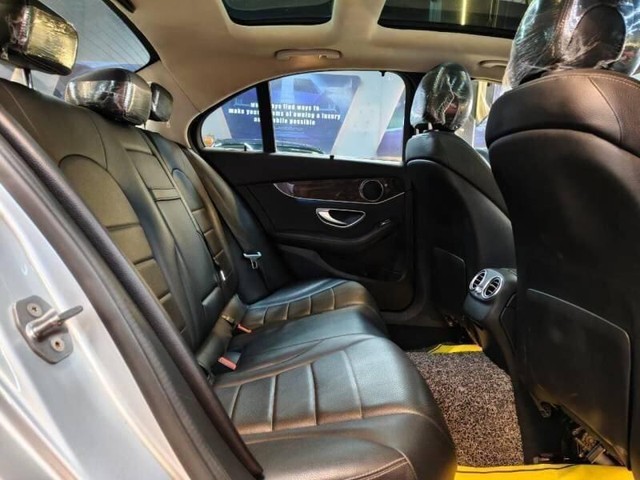 Second-hand 2018 Mercedes-Benz C-Class C 200 Avantgarde Edition C for sale in Mumbai-4