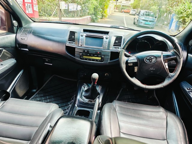 Second-hand 2015 Toyota Fortuner 4x2 Manual for sale in Pune-7