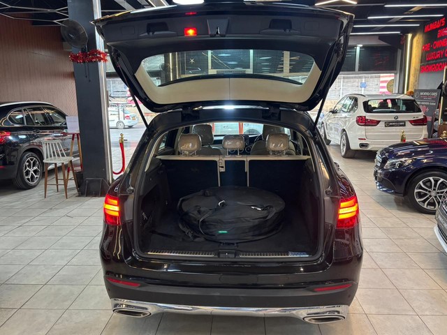 Second-hand 2017 Mercedes-Benz GLC 300 Celebration Edition for sale in Nashik-3