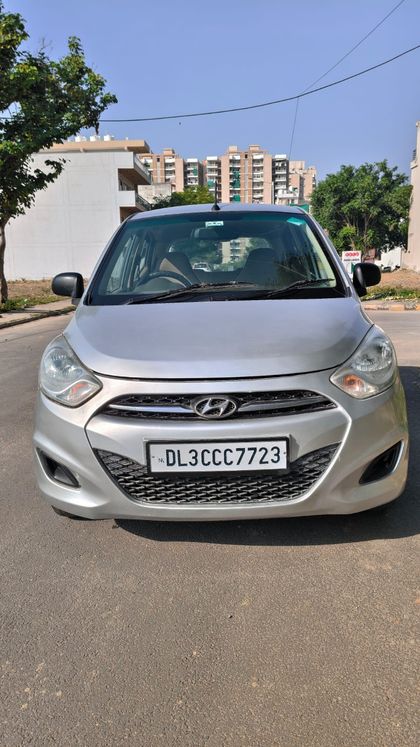 2015 Hyundai i10 मैग्ना 1.1L