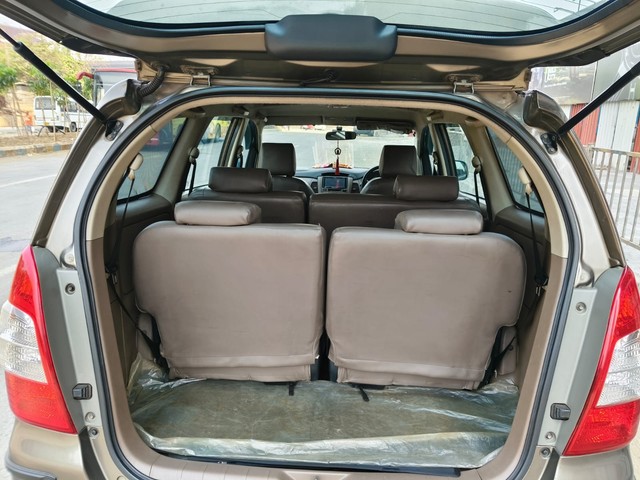 Second-hand 2015 Toyota Innova 2.5 G (Diesel) 7 Seater BS IV for sale in Thane-11