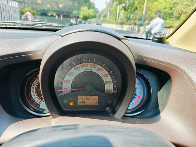 Second-hand 2013 Honda Brio VX AT for sale in Pune-7