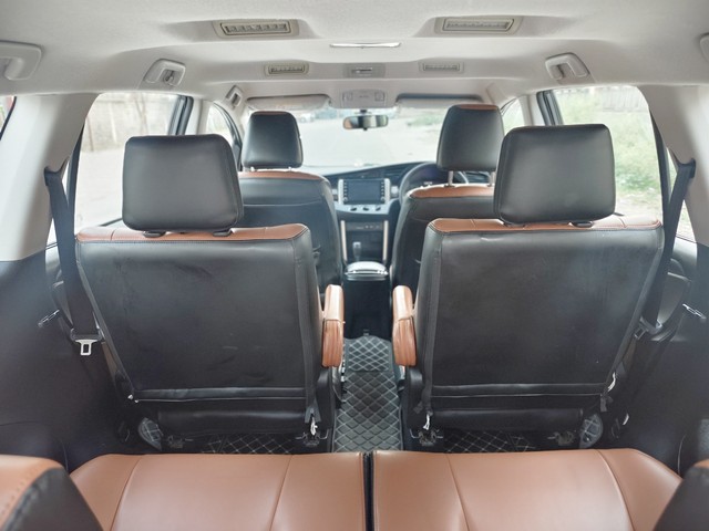 Second-hand 2021 Toyota Innova Crysta 2.4 G 7 STR for sale in New Delhi-8