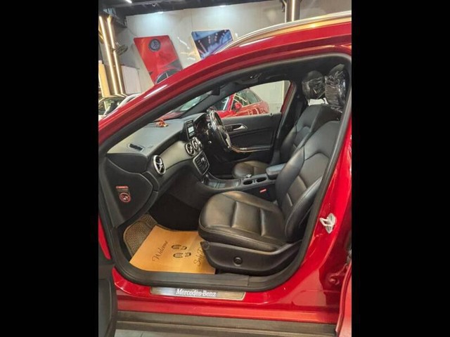 Second-hand 2015 Mercedes-Benz GLA Class 200 for sale in Nashik-3