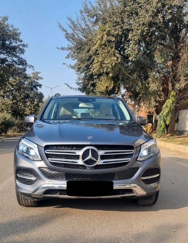 Mercedes-Benz GLE 250d Second-hand 2018 Mercedes-Benz GLE 250d for sale in New Delhi