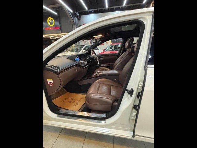 Second-hand 2011 Mercedes-Benz S-Class S 350 CDIL for sale in Nashik-4