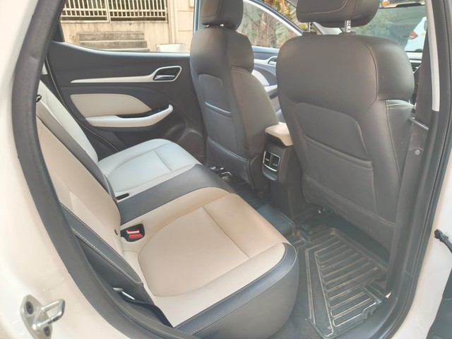 Second-hand 2022 MG ZS EV Exclusive for sale in Thane-15