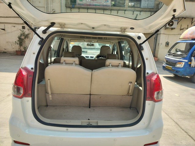 Second-hand 2017 Maruti Suzuki Ertiga SHVS VDI for sale in Thane-11