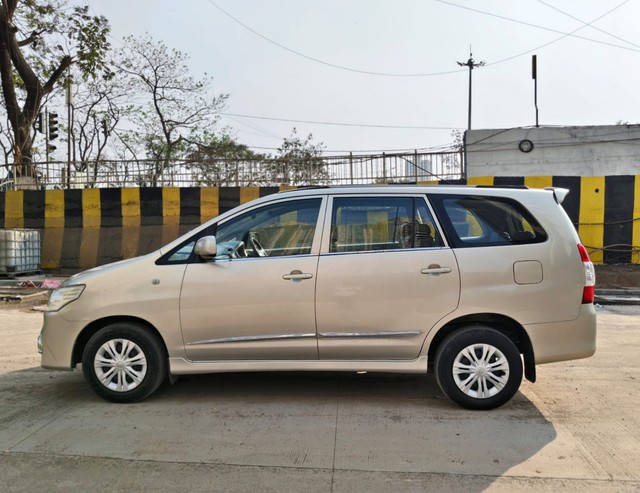 Second-hand 2014 Toyota Innova 2.5 G (Diesel) 8 Seater BS IV for sale in Mumbai-3