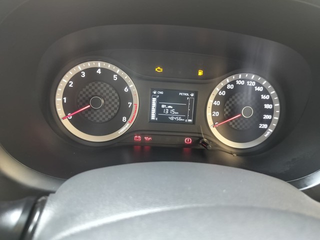 Second-hand 2021 Hyundai Aura S CNG for sale in Thane-12